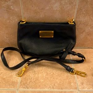 Marc jacobs cross body clutch